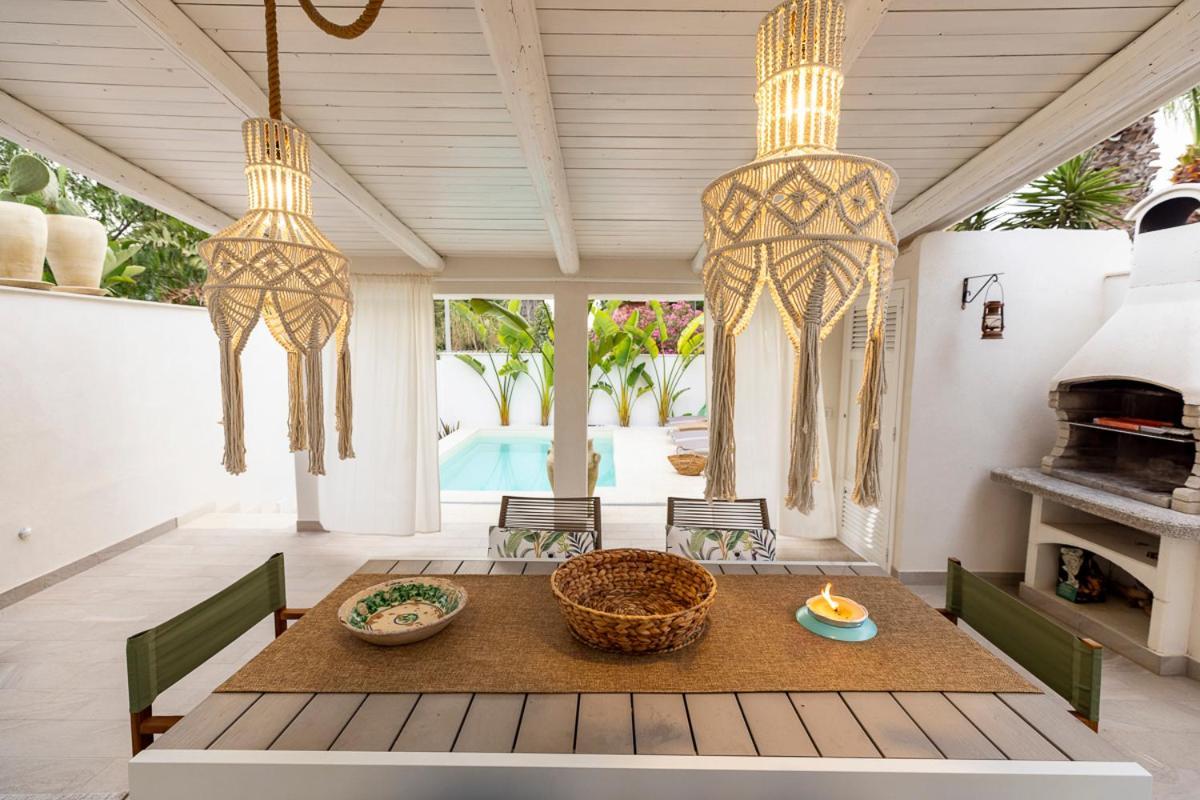 Villa Delle Palme Con Piscina Privata サンタ・マリア・デル・フォカッロ エクステリア 写真