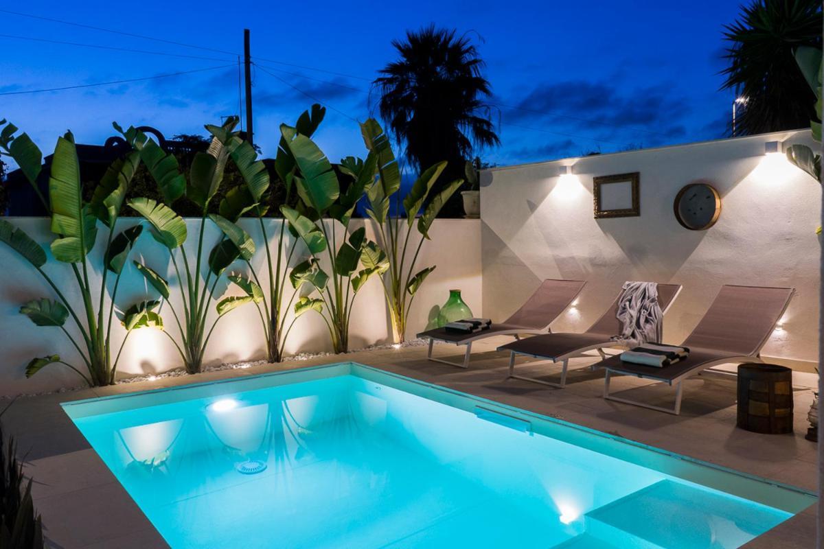 Villa Delle Palme Con Piscina Privata サンタ・マリア・デル・フォカッロ エクステリア 写真
